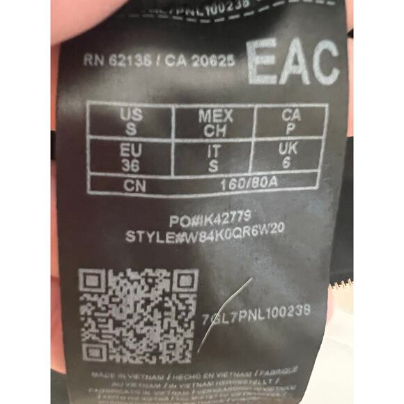 GUESS Los Angeles Y2K Kinzie Floral Long Sleeve Zip Front Size Small NEW - Picture 8 of 11